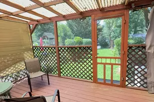 27 Barker Ave, Shrewsbury, NJ 07724 - Photo 7