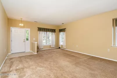 101 Meadowlark Drive, Hamilton Township, NJ 08690 - Photo 7