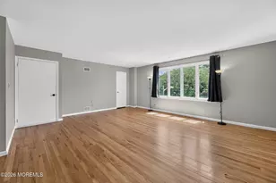 7 Gregg Ln, Bayonne, NJ 07002 - Photo 25
