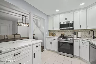701 Zlotkin Circle #2, Freehold, NJ 07728 - Photo 3