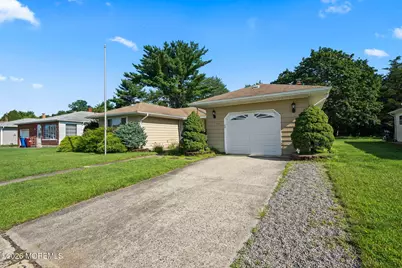 218 Fort De France Avenue, Toms River Township, NJ 08757 - Photo 3