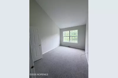 29 Madison Court, Tinton Falls, NJ 07712 - Photo 9