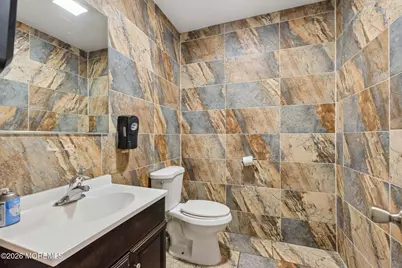 2467B State Route 33, Neptune Township, NJ 07753 - Photo 21
