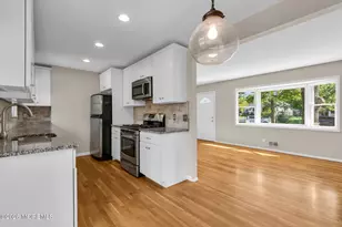 299 Lillian Ln, Toms River Township, NJ 08755 - Photo 15