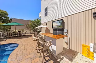 214 W 4th St, Ship Bottom, NJ 08008 - Photo 5