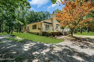 571 Whitecomb Ave, Jackson, NJ 08527 - Photo 7
