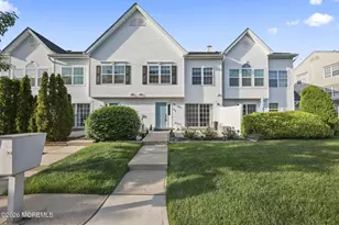 62 Dover Ct, Tinton Falls, NJ 07712 - Photo 1