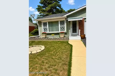 45 Yorktowne Parkway #A, Whiting, NJ 08759 - Photo 3