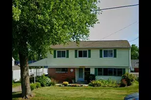 14 Stoneybrook Dr, Old Bridge Township, NJ 08857 - Photo 1
