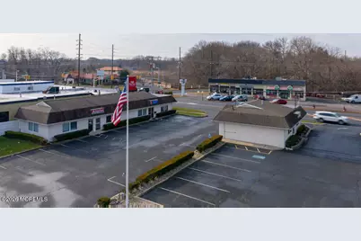 75 Highway 35, Eatontown, NJ 07724 - Photo 5
