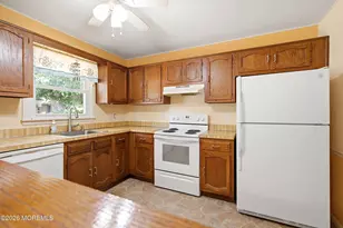 45 Dogwood Rd, Manahawkin, NJ 08050 - Photo 11