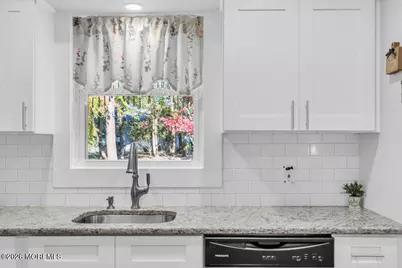 5 Winthrop Place #B, Whiting, NJ 08759 - Photo 9