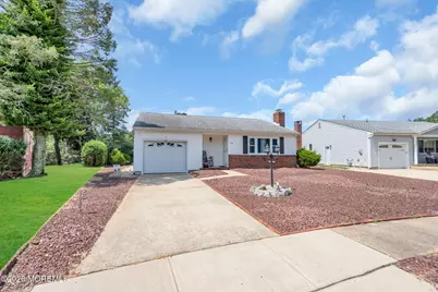 115 Langley Court, Toms River Township, NJ 08757 - Photo 5