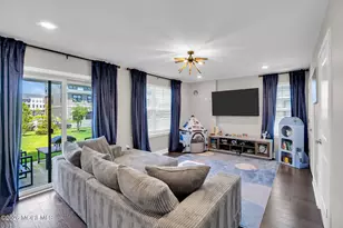 35 Kelly Wy, Tinton Falls, NJ 07724 - Photo 19