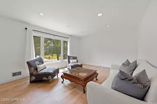 27 Tracy Dr, Manalapan Township, NJ 07726 - Photo 7