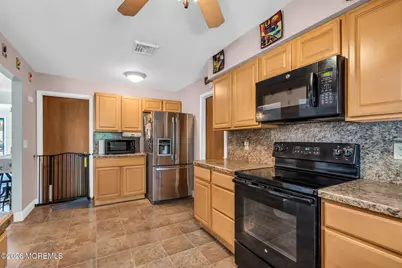 113 Edgewater Court, Toms River Township, NJ 08757 - Photo 13