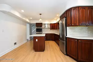 14 Kilmer Dr, Manalapan Township, NJ 07726 - Photo 13