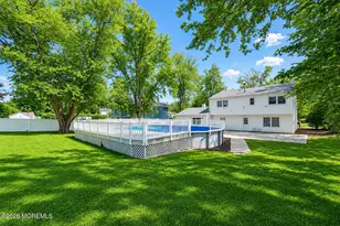 14 Kilmer Dr, Manalapan Township, NJ 07726 - Photo 39