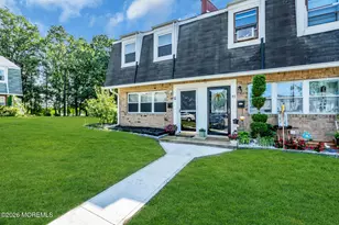 95 Briar Mills Dr, Brick, NJ 08724 - Photo 3