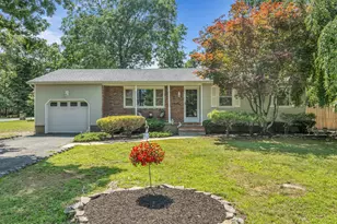 35 Dugan Ln, Toms River Township, NJ 08755 - Photo 1