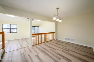 213 Longwood Dr, Manalapan Township, NJ 07726 - Photo 13