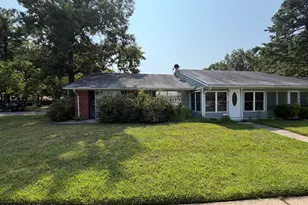 446A Cheshire Ct, Lakewood, NJ 08701 - Photo 3