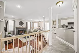 27 Diamond Ln, Howell Township, NJ 07731 - Photo 5
