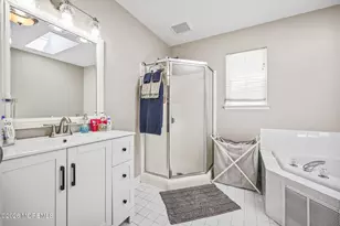 27 Diamond Ln, Howell Township, NJ 07731 - Photo 17