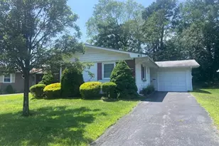 61 Blake Cir, Brick, NJ 08724 - Photo 1