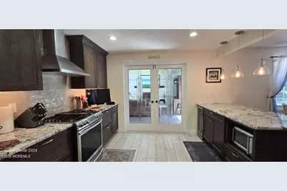 75 Idlebrook Lane, Aberdeen Township, NJ 07747 - Photo 5