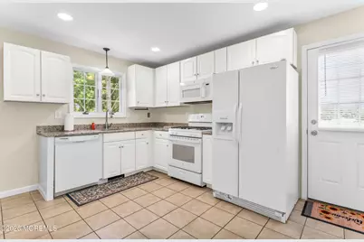 11 Cherry Tree Farm Road #A, Middletown, NJ 07748 - Photo 5