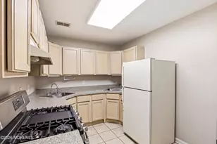 13 Independence Ct, Lakewood, NJ 08701 - Photo 37