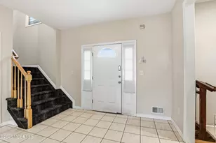 13 Independence Ct, Lakewood, NJ 08701 - Photo 5