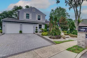 5 Bugle Ct, Howell Township, NJ 07731 - Photo 1