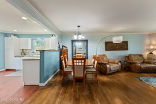 13 Chestnut St, Farmingdale, NJ 07727 - Photo 11