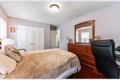 13 Chestnut Street, Farmingdale, NJ 07727 - Photo 19