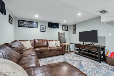 82 Harrison Avenue, Red Bank, NJ 07701 - Photo 29