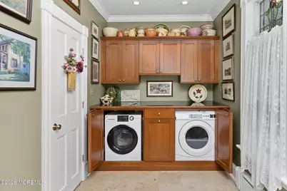 35 N Main Street, Allentown, NJ 08501 - Photo 27