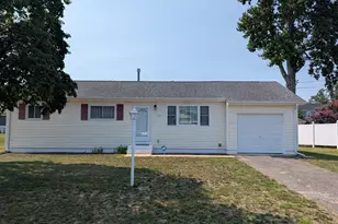 30 Corrigan Ave, Pine Beach, NJ 08741 - Photo 5