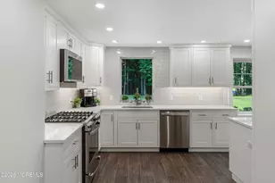 52 Shrewsbury Dr, Rumson, NJ 07760 - Photo 27