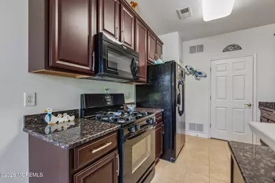 197 Melanie Way #709, Manahawkin, NJ 08050 - Photo 13
