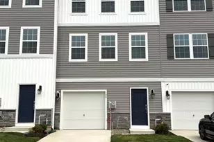 128 Essex Dr, Sicklerville, NJ 08081 - Photo 1