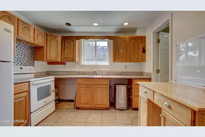 13 N Shore Street, Keansburg, NJ 07734 - Photo 13