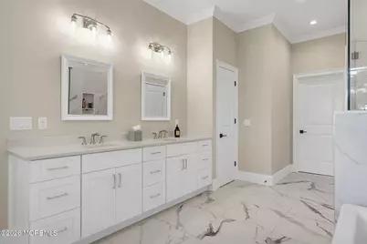 114 Eagle Way, Eatontown, NJ 07724 - Photo 23