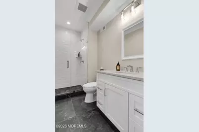 114 Eagle Way, Eatontown, NJ 07724 - Photo 37