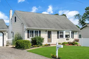 728 Neptune Ave, Beachwood, NJ 08722 - Photo 7