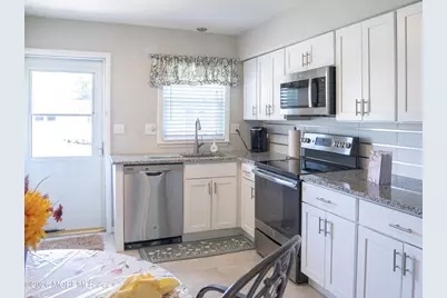 228B Buckingham Court, Lakewood, NJ 08701 - Photo 15