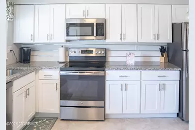 228B Buckingham Court, Lakewood, NJ 08701 - Photo 13