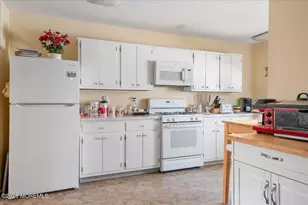 1844 Mt Everest Ln, Toms River Township, NJ 08753 - Photo 7