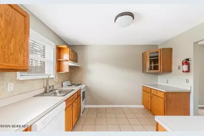 53 Briar Mills Drive #53, Brick, NJ 08724 - Photo 9